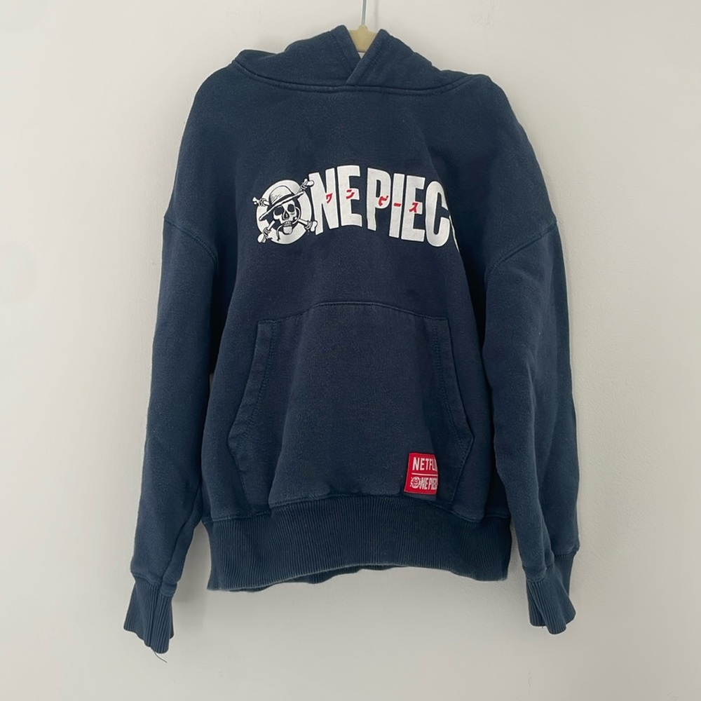ONE PIECE Netflix ZARA navy fleece hoodie size 8-9 years